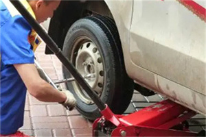 西湖区附近拖车24小时服务热线电话